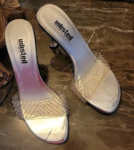 Y2K Vintage Kenneth Cole Unlistd Trasparente Acrilico Slip On Tacchi Perline - Foto 1 di 8