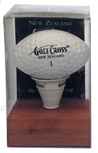 Golf Cruz Rugby Pelota en Forma de Zócalo de Madera Nueva Zelanda Juego de Golf Nuevo en Caja - Imagen 1 de 2