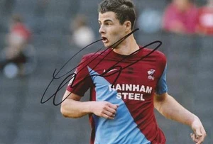 SCUNTHORPE: ANTHONY FORDE SIGNED 6x4 ACTION PHOTO+COA - Picture 1 of 1