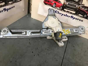 JEEP COMPASS 2006-10 REAR RIGHT DRIVERS WINDOW REGULATOR MOTOR WITH 05074822AA - Picture 1 of 5