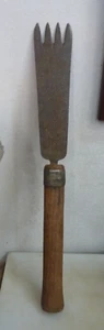 Unbranded Vintage Ice Scrapper 21 1/4 inches long - Picture 1 of 4