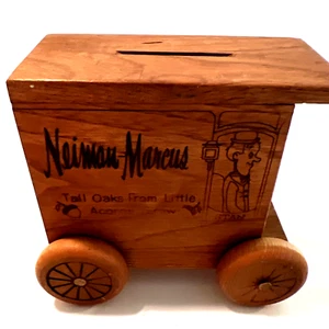 Vintage Neiman Marcus Holz LKW Spielzeug Sparschwein STAN & OLLIE BEWEGLICHE Räder 3,5 x 5,5 x 5 Zoll - Bild 1 von 8