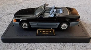 Majorette Club 1/24 - 4210 Mercedes 500 SL Black Diecast Model Car .... - Picture 1 of 10