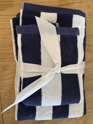 Pottery Barn kids Rugby  Stripe Bath & Hand Towel Set Navy white 25x50 16x27 - Image 1 of 4