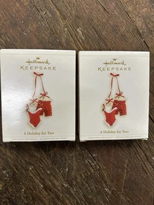 2006 Holiday For Two Hallmark Keepsake Ornaments Lot Of 2 - Picture 1 of 4