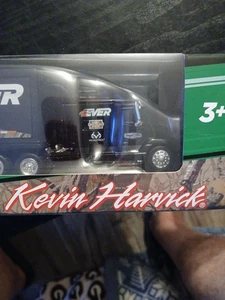 2023 Kevin Harvick #4 Realtree / Hunts Brothers Pizza 164 Scale Hauler - Bild 1 von 7