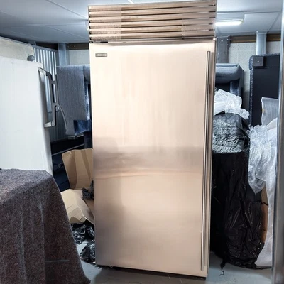 Sub-Zero Fridge ICBBI-36R/S/TH 91cm Built-In Refrigerator Sub Zero SubZero WOLF - Image 1 of 4