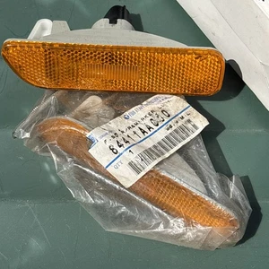 Set Of L&R Front Side Signal Lights 1990-94 Subaru Legacy NOS EJ22 EJ18 - Picture 1 of 3