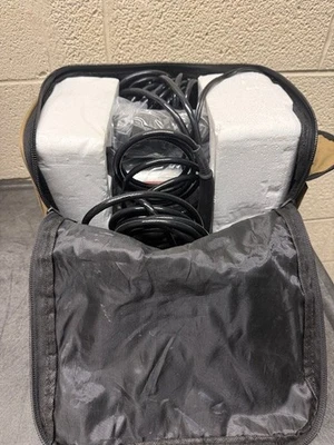 *DAMAGED* VIAIR 40045 PORTABLE 400P-AUTO 150 PSI AIR COMPRESSOR - Image 1 of 2