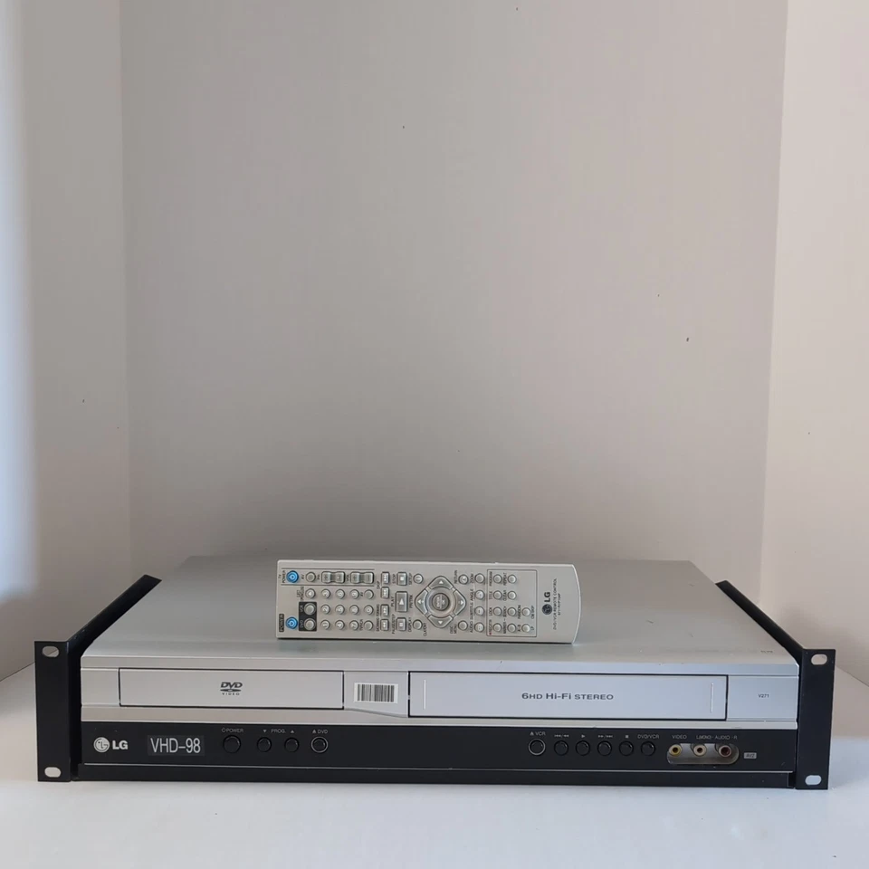 LG V271 - VCR/DVD Combo With Remote - Tested, Partially Working - Image 1 of 4