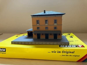 Gebäude Modellbahn Spur TT Bahnhof Tannau NOCH 64004 teilfertig - Bild 1 von 9