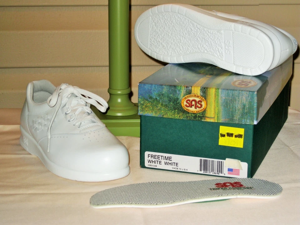 SAS Freetime Womens White Shoe Size 9 SLIM