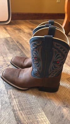 botas ariat 3.5 juveniles Foto 1 de 4