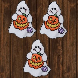 Ghost Embroidered Patch — Iron On - Picture 1 of 1