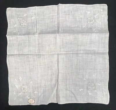 Винтажный белый вышитый цветочный носовой платок Мадейра стикер те же 4 угла - Изображение 1 из 3