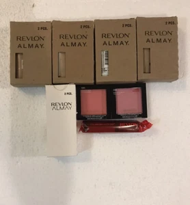 Revlon Powder Brush 032 020, Skinlights Face Glow, Colorstay Natural Foundation - Picture 1 of 10