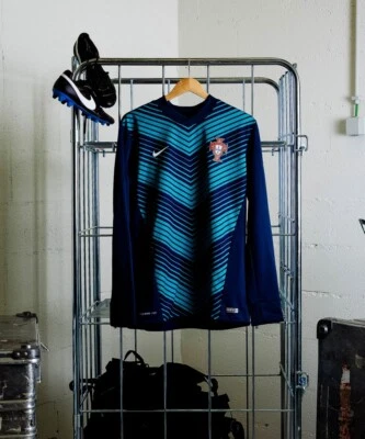 Player Issue Nike FPF Portugal Pre Match Training Shirt Jersey Top Sweater L - Image 1 of 4