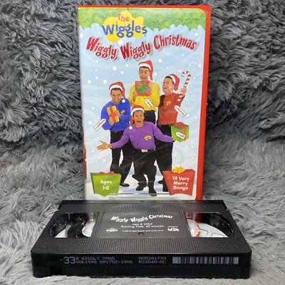 The Wiggles: Wiggly Wiggly Christmas VHS Tape 2000 19 Songs Classic Holiday - Image 1 of 4