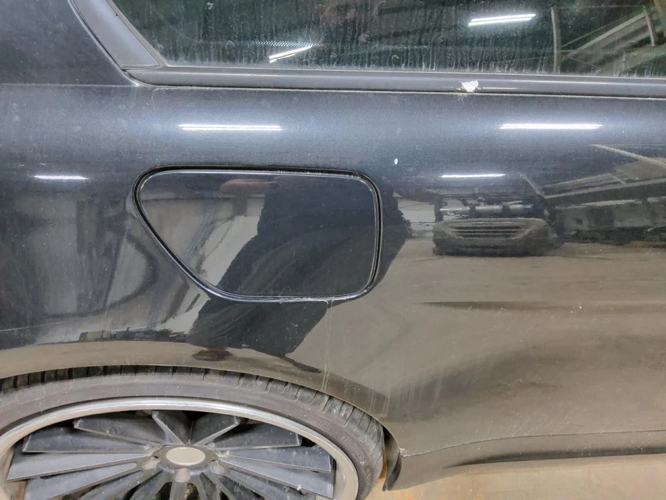 BMW 650I      2007 Fuel Filler Door 513133 - Image 1 of 1