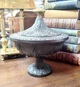 Victorian Cast Iron Neoclassical Style Urn with Lid. Pedestal Base Acanthus Leaf - Picture 1 of 12