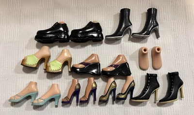 Vintage To Now MGA Bratz Doll Lot of 9 Pair Assorted Shoes & Boots - Image 1 of 4