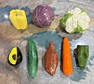Vintage Ceramic Vegetables – Realistic Glossy Kitchen Decor / Display Lot of 8 - Picture 1 of 5