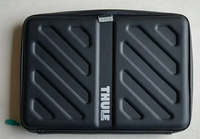 Funda protectora Thule Gauntlet Foto 1 de 3