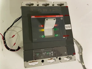 ABB SACE Tmax T6S 800 MOLDED CASE CIRCUIT BREAKER 3 POLE 800 AMPS NICE - Picture 1 of 5