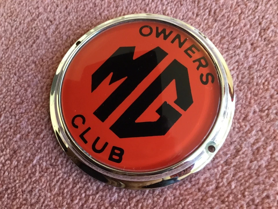 VINTAGE CAR BADGE.( M.G.Owners Club , Chrome Plated Brass .) - Image 1 of 4
