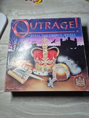 OUTRAGE! Steal The Crown Jewels - The Tower Of London Board Game (O53) FREEPOST - Image 1 of 4