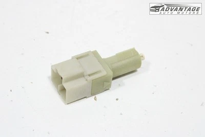 2006-2010 HUMMER H3 BRAKE PEDAL STOP LIGHT LAMP SWITCH SENSOR 15914909 OEM - Image 1 of 4
