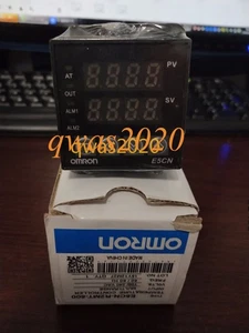 1PCS New Omron Temperature Controller E5CN-R2MT-500 100-240VAC - Picture 1 of 2