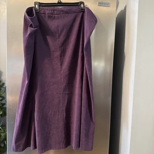 Damen-Midirock CATO tief lila Wildleder Trompete ausgestellt Größe 20 W seitlicher Reißverschluss - Bild 1 von 9