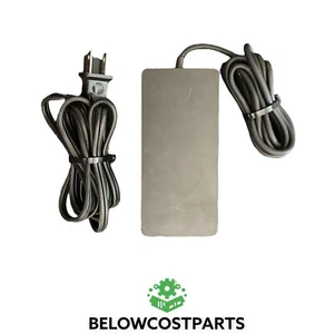 Microsoft Model 1749 Surface Genuine AC adapter 90W Charger 15V 6A - Picture 1 of 2