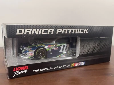 Lionel Racing 1:24 Danica Patrick #10 Aspen 牙科 2016 雪佛兰 SS 1 of 589 — 第 1/4 张图片