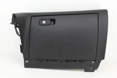 Guantera Volkswagen Passat 12-15 compartimento de almacenamiento negro OEM Foto 1 de 4