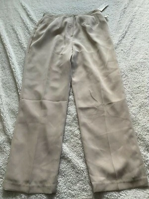 Larry Levine Women Classics Straight Pants Sand Size 14W - Image 1 of 4
