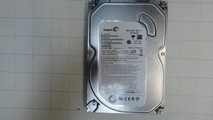 Seagate Barracuda 7200.9 160 GB 3.5" Internal HD SATA 3 Gbps ST3160811AS - Picture 1 of 3