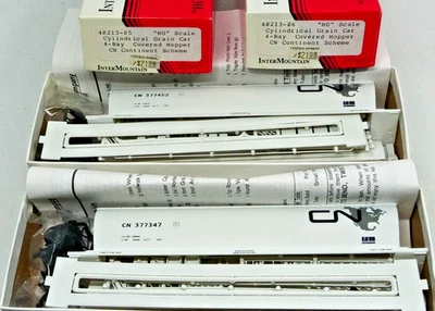 2x Intermountain 40213-05/06 HO CN Continent White Cylindrical Grain Car KIT LOT - Image 1 of 4