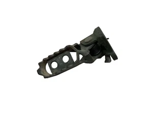 PLATAFORMA DE PEDALES DELANTERO IZQUIERDO CAGIVA W12 350 2N 1993-1996 - Imagen 1 de 5