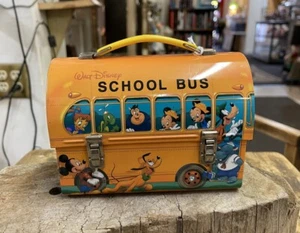 Disney 2000 Hallmark Metal School Bus Lunchbox #’d 17059/24500 Mickey & Co DDM1 - Picture 1 of 8