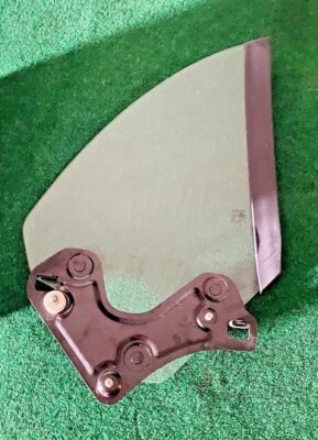 ✅ ¡Reemplaza tu vidrio agrietado! Cristal parabrisas Mitsubishi Eclipse 1996-1999 (OEM) Foto 1 de 4