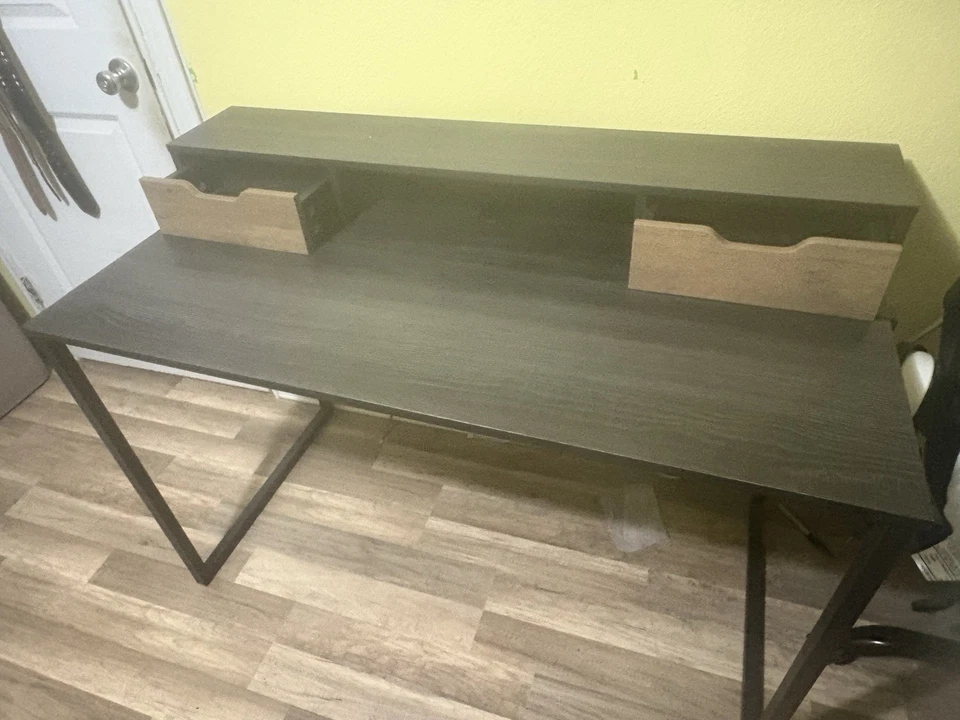 Office Desk with Drawers Pre-owned - Image 1 of 1