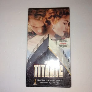 Titanic VHS 2 Tape Set 1998 Leonardo DiCaprio Kate Winslet Brand New Sealed - Picture 1 of 6