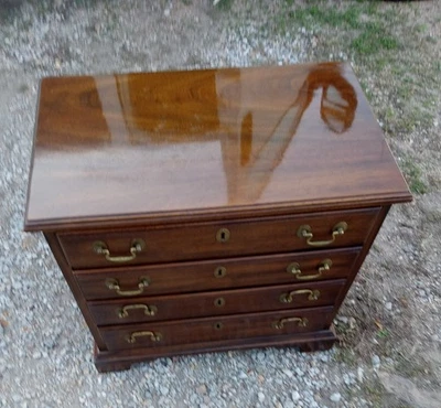 Mesita de noche Cherry 4 cajones (NS-224) Foto 1 de 4