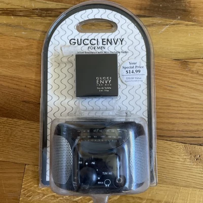 复古 GUCCI ENVY 男式 3 毫升 0.1 液量 盎司 香水带收音机礼品套装密封!!!!! — 第 1/4 张图片