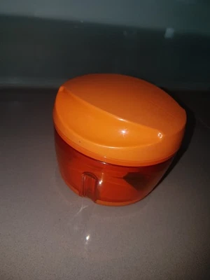Tupperware Happy-Chef Zwiebelschneider Zerkleinerer 300ml Orange - Bild 1 von 2