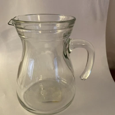 ВИНТАЖНЫЙ ИТАЛЬЯНСКИЙ КУВШИН CERVE — ТОЛСТЫЙ, ТЯЖЕЛЫЙ, ПРОЗРАЧНОЕ СТЕКЛО — 1 кварта - Изображение 1 из 2