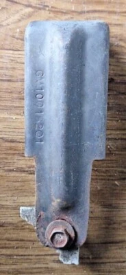 1983 Pontiac Bonneville HEADER PANEL Lower Side Mounting bracket FC-5 - Image 1 of 4