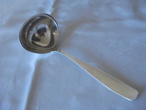 WMF Modell BERLIN Vorleger Saucenkelle in Silber 90er TOP ! - Picture 1 of 2
